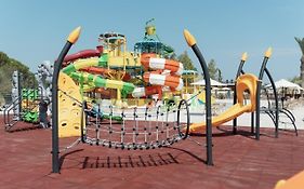 Helea Family Beach Resort